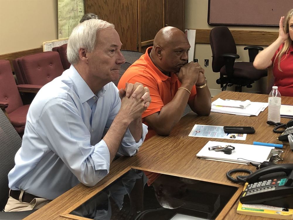 County Judge Robinson and Governor Asa Hutchinson address emergency needs during the historic Arkansas River flooding 2019.